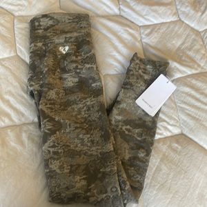 Womens best leggings NWT
